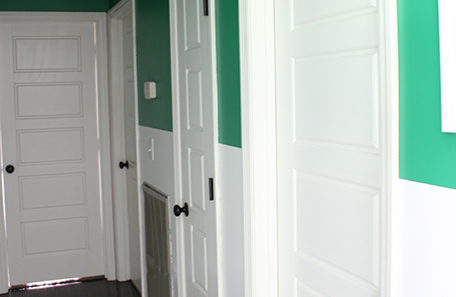 Right side of the painted hallway