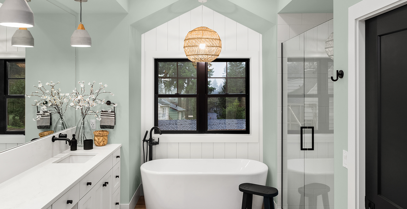 green casual cozy & inviting bathroom