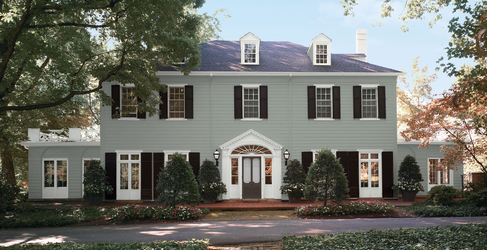 cool classic colonial home exterior