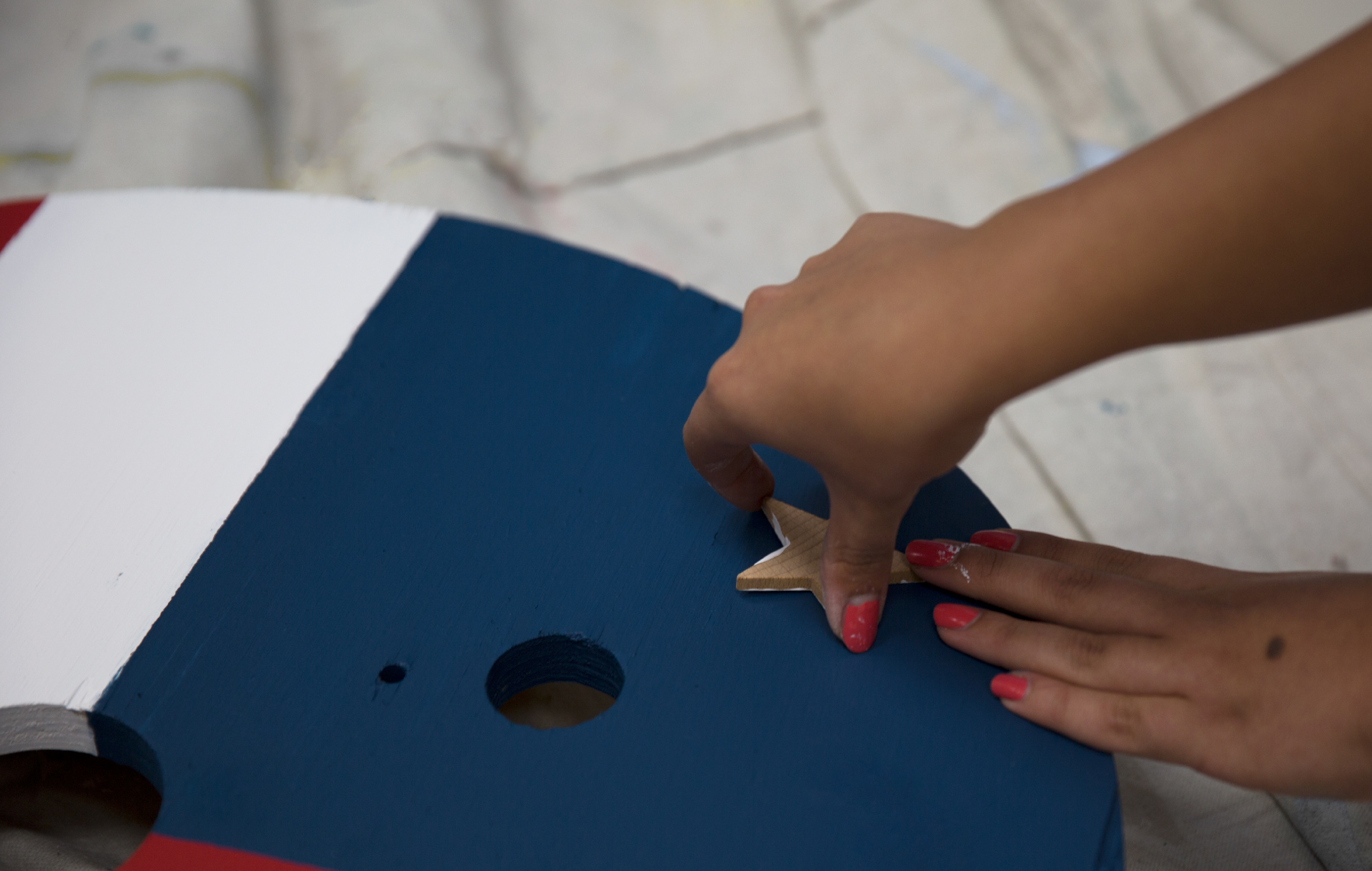 4th of July Inspired Patriotic Clock Colorfully BEHR