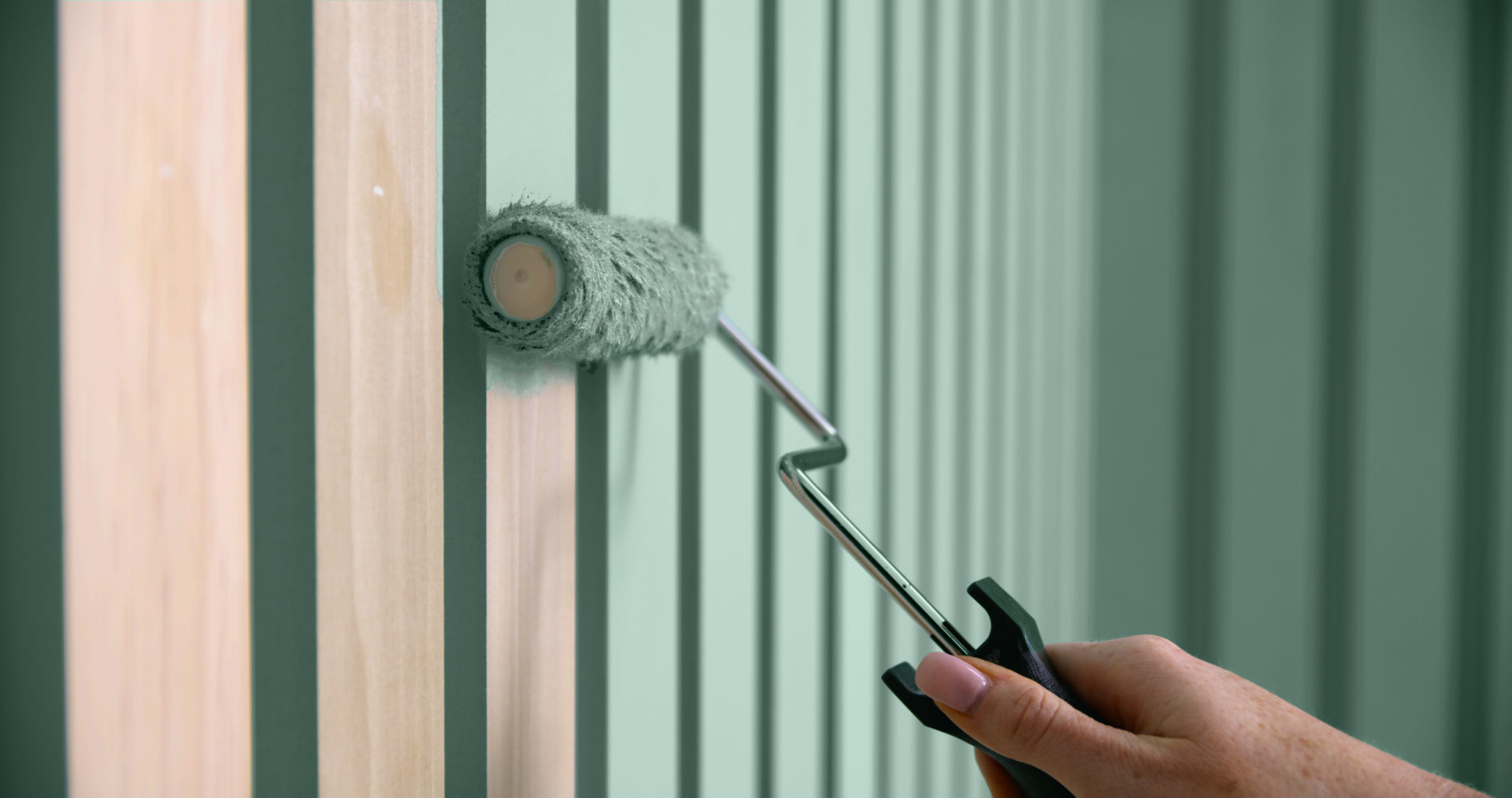 howtobuildpaintawoodslatwallcolorfullybehr