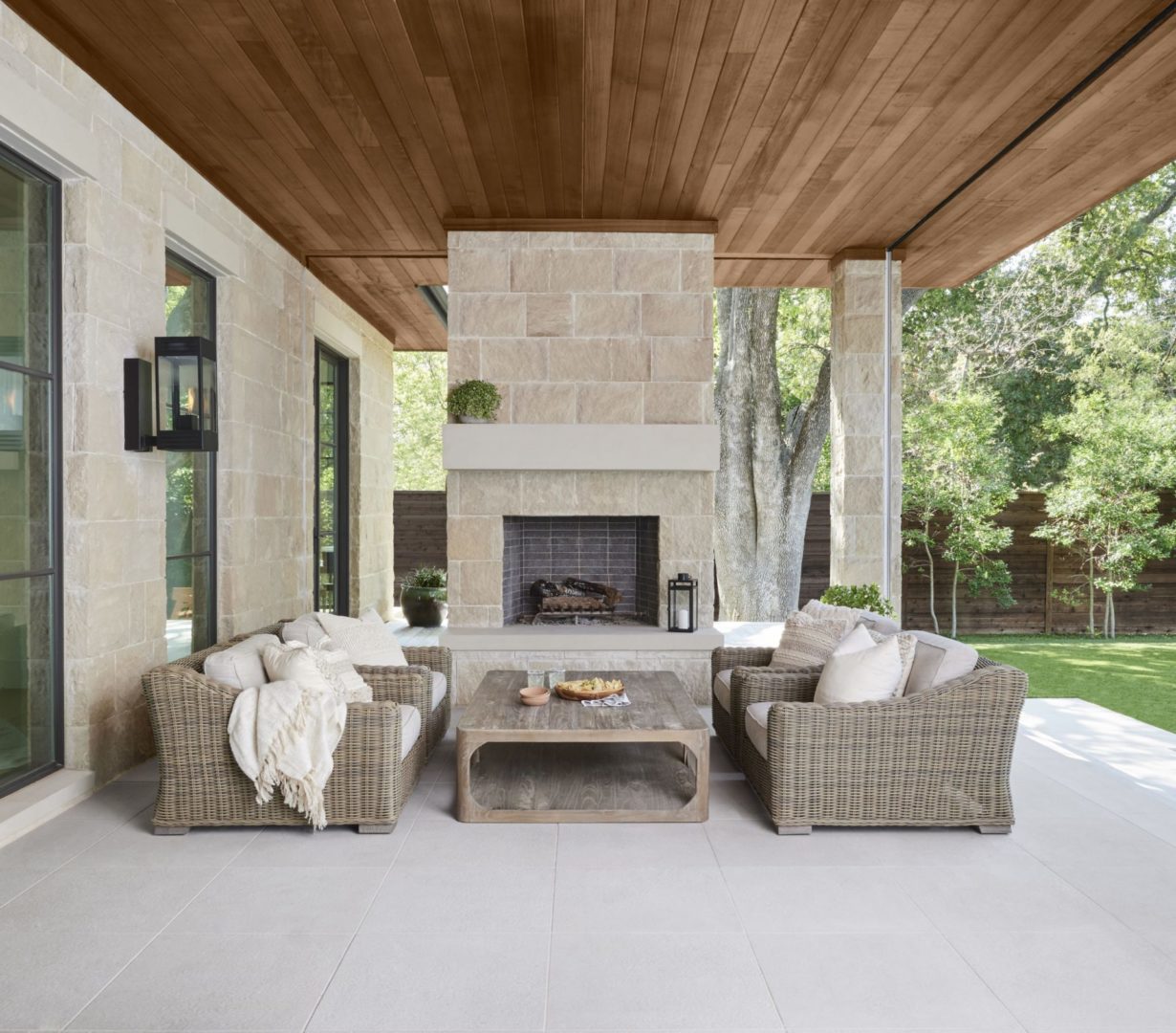 2024 Exterior Stain Colour of the Year Tugboat Behr