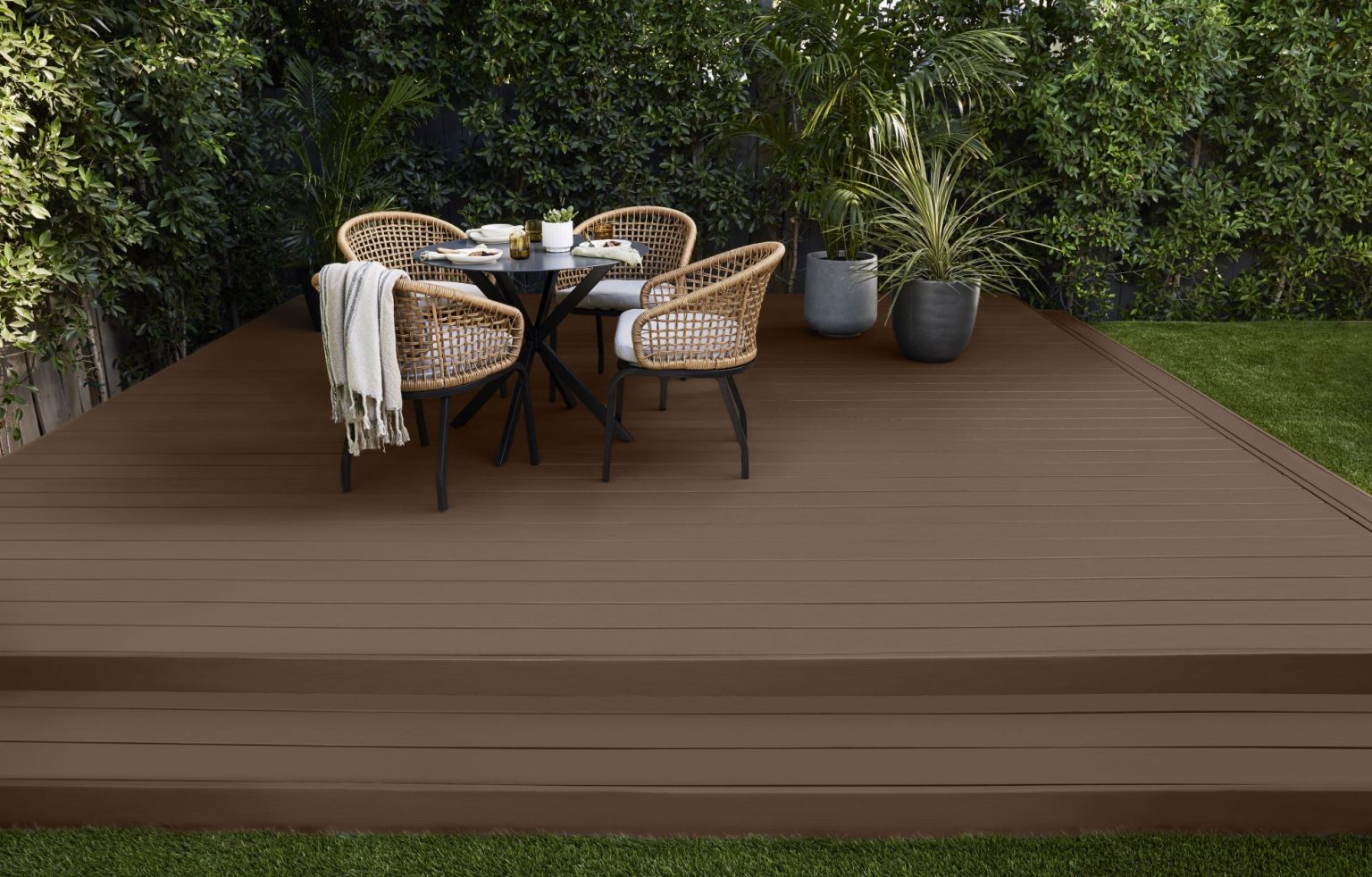 2024 Exterior Stain Colour of the Year Tugboat Behr