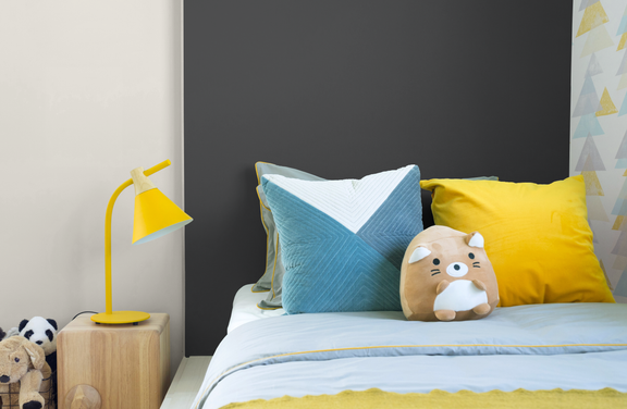 Modern kids' room with Whisper White walls and Cracked Pepper headboard